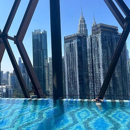 Scarletz Suites Twin Tower Klcc Kuala Lumpur By Okidoki Exterior photo